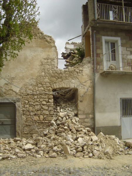 Sisma abruzzo (200)