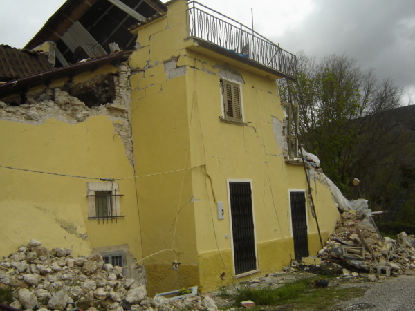 Sisma abruzzo (215)